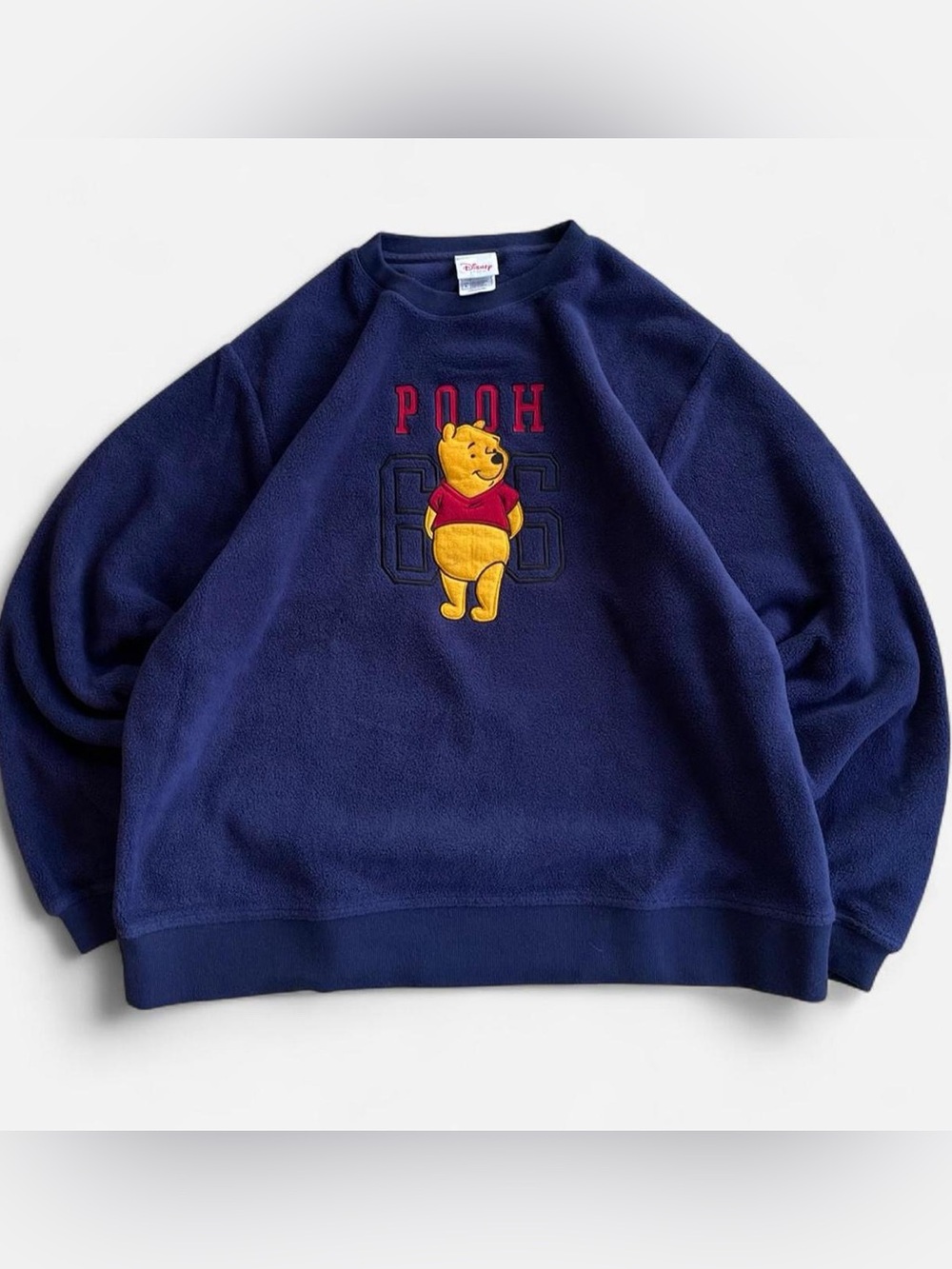Vintage Disney Store Winnie the Pooh Embroidered Navy Blue Fleece Sweatshirt